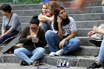 Electricity Returns Across Venezuela After Prolonged Outage