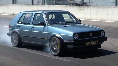 Watch This 900-HP Golf Rip the Quarter-Mile in 10 Seconds