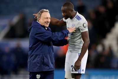 Neil Warnock pays tribute to ‘ray of sunshine’ Sol Bamba after death aged 39