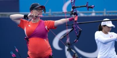 Jodie Grinham Wins Paralympic Bronze While Seven Months Pregnant