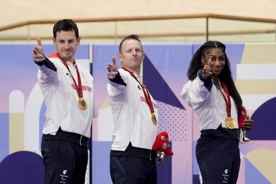 Kadeena Cox secures Paralympic redemption by retaining mixed team sprint title