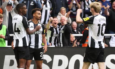 Alexander Isak gives Newcastle liftoff as Tottenham fall to first defeat of season