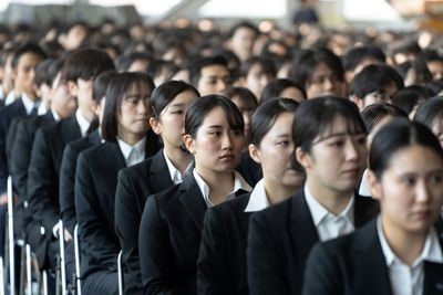 Japan Pushes Four-Day Workweek To Create 'Virtuous Cycle of Growth'