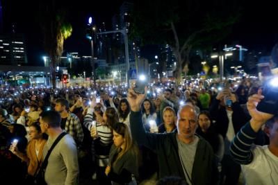 Protesters In Tel Aviv Block Highway Demanding Gaza Hostages Release