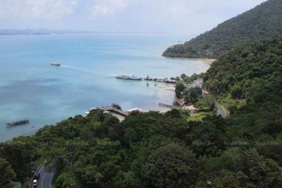 'Dodgy' investors buying up land on Koh Chang