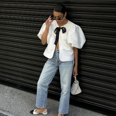 Looking for transeasonal outfit inspo? Here are 5 fresh new ways to style your jeans