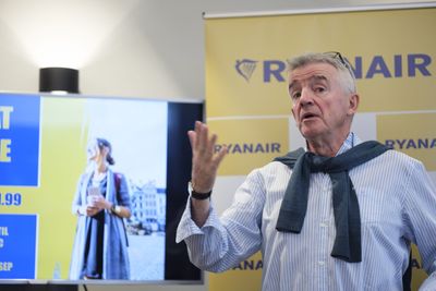 Ryanair’s Michael O’Leary is considering copying rival EasyJet by launching package holidays as its rock-bottom fares fail to draw profits