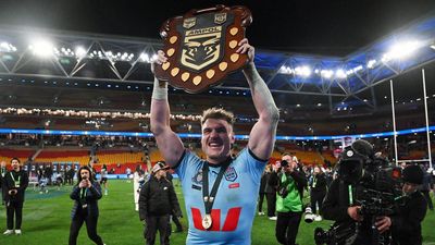 Angus Crichton caps comeback with Brad Fittler Medal