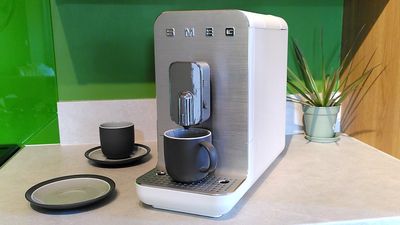 Smeg BCC13 review: perfectly extracted espresso and foamed milk every time