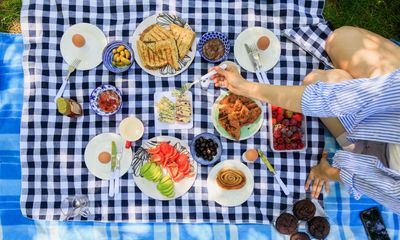 UK retail sales pick up as shoppers seek picnic and barbecue food