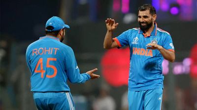 'Paani hi pila sakta hoon bench se toh': When Mohammed Shami bowled over Rohit Sharma, Rahul Dravid and others with humorous World Cup tales