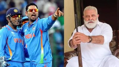 Yuvraj Singh's video of him saying 'my father has mental issues' goes viral after Yograj Singh's tirades against MS Dhoni