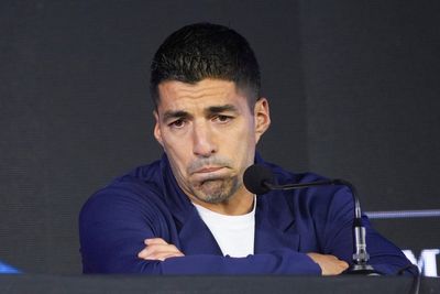 Luis Suarez announces final Uruguay match in tearful press conference