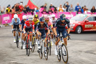 As it happened: No change in Vuelta a España lead on Lagos de Covadonga