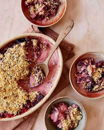 What makes a good savoury crumble?