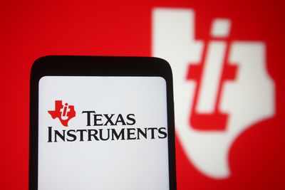 Is Texas Instruments Stock Outperforming the Nasdaq?