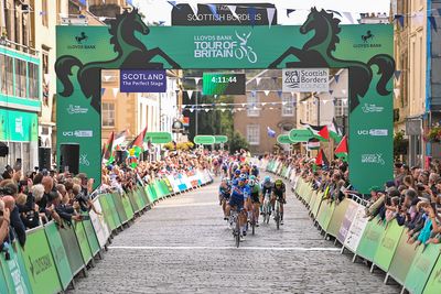 Tour of Britain: Paul Magnier unmatched in reduced bunch sprint to win stage 1