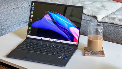 HP Dragonfly G4 review: the perfect travel laptop for professionals