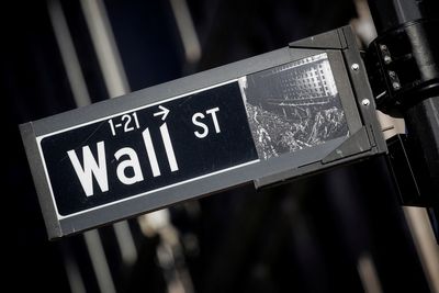 Stock Markets See September Selloff As Tech Stocks Tank