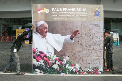 Pope's Gruelling Tour Gets Into Full Swing In Indonesia