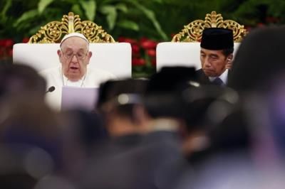 Pope Francis Urges Indonesia To Fight Religious Intolerance