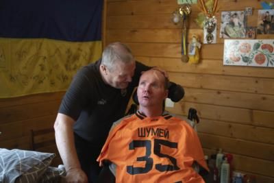 Father's Dedication: Soldier Son's Remarkable Recovery Journey