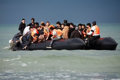 Migrant boat seen trying to cross English Channel day after 12 people died in capsize horror