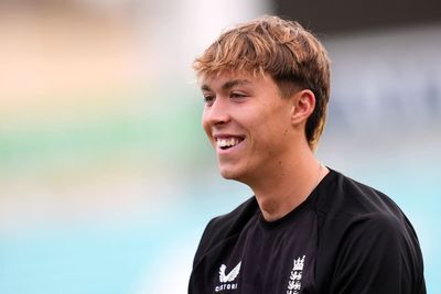 Josh Hull to make England Test debut against Sri Lanka at the Kia Oval