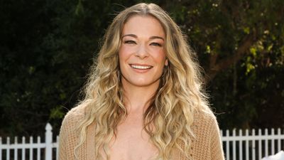 LeAnn Rimes reminds us why barrel leg jeans are a must-have this season - and they're actually much easier to wear than you might think