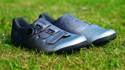 Shimano RX801 gravel shoe review – a gravel racing specialist