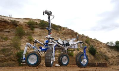 Airbus trials prototype space rovers in Bedfordshire quarry