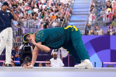 Panic on the streets of Paris for Australian Olympic breaker