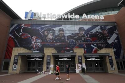 Columbus Blue Jackets Hold Emotional Vigil For Gaudreau Brothers