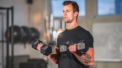 Forget sit-ups — build a stronger core and improve your posture with this 6-move standing dumbbell workout