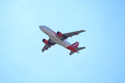 Quicker flights promised as pledge made to modernise UK airspace