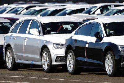 New car market declines for first time in years