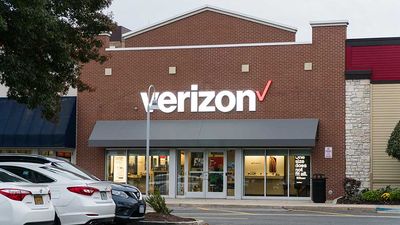 Verizon To Acquire Frontier As Telecom Industry Braces For 'Convergence' Battle