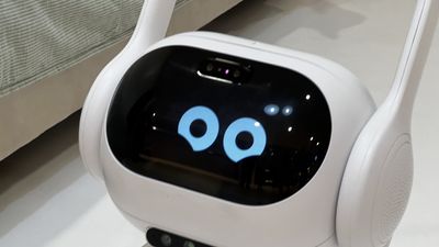 Oh no, I might actually want LG's infuriatingly adorable AI robot smart home hub