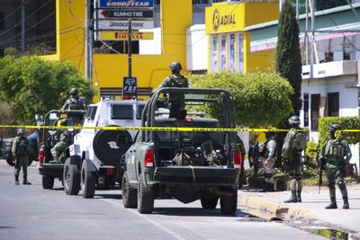 Armed clashes in El Chapo's hometown in Sinaloa lead to widespread school closures