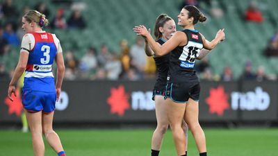 Power captain injured in Bulldogs AFLW rout