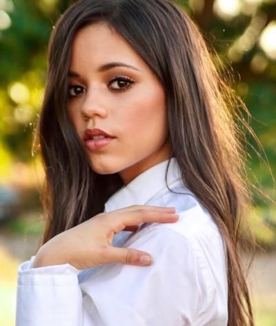 Jenna Ortega Shines In Beetlejuice Beetlejuice As Astrid Deetz