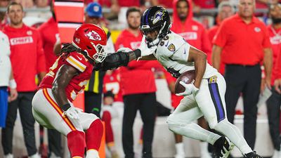 Ravens' Isaiah Likely Had Bold Message for Chiefs, and NSFW One for Heckling Fan