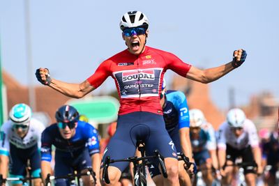 Paul Magnier pips Ethan Vernon to win Tour of Britain stage 4