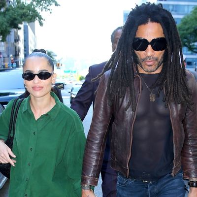 Zoë Kravitz Channels Her Inner Skater Girl in Baggy Jeans and the Vans Sneaker Trend