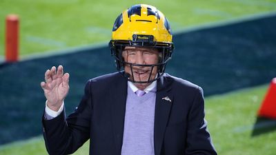 Who Did Lee Corso Pick Today? Week 2 College GameDay Headgear Choice