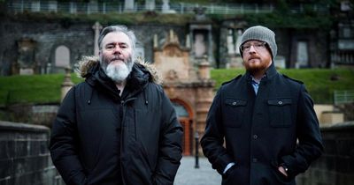 'People don’t go to gigs to be happy': Arab Strap on chips, Beyonce and eight pints