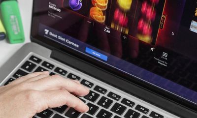 Online gambling industry has negative impact on UK economy, says thinktank