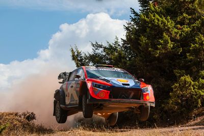 WRC Acropolis: Neuville victorious after Ogier rolls on final stage