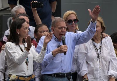 Venezuelan opposition leader Edmundo González granted asylum by Spain, arrives in Portugal