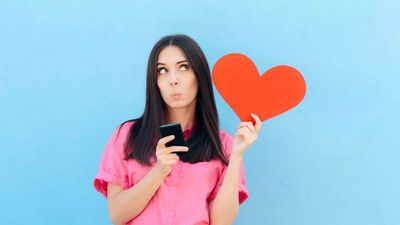 Simple ways to ask your crush out for a date